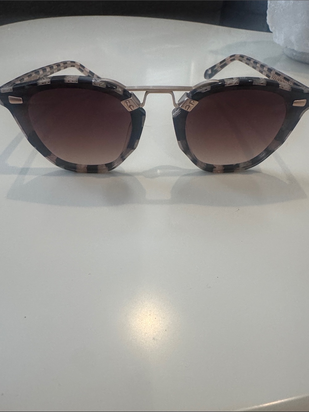 KREWE BEAU NYLON | Harlequin with rose gold bridge and Gradient Lenses - Picture 4 of 6